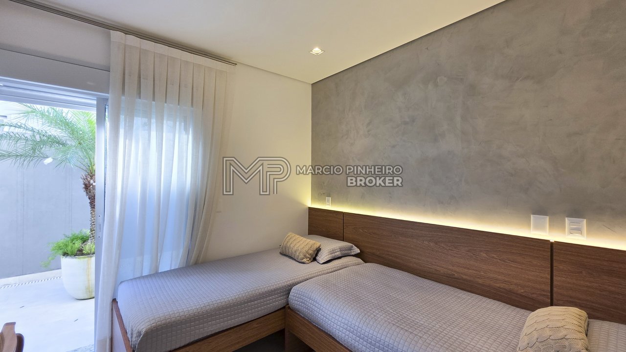 Casa em Condomínio — foto 32 de 56
