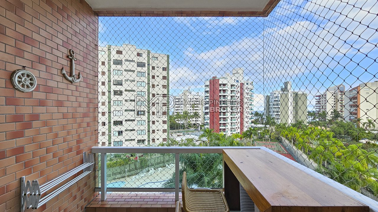 Flat — foto 8 de 18