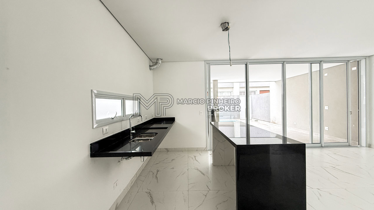 Casa em Condomínio — foto 11 de 35