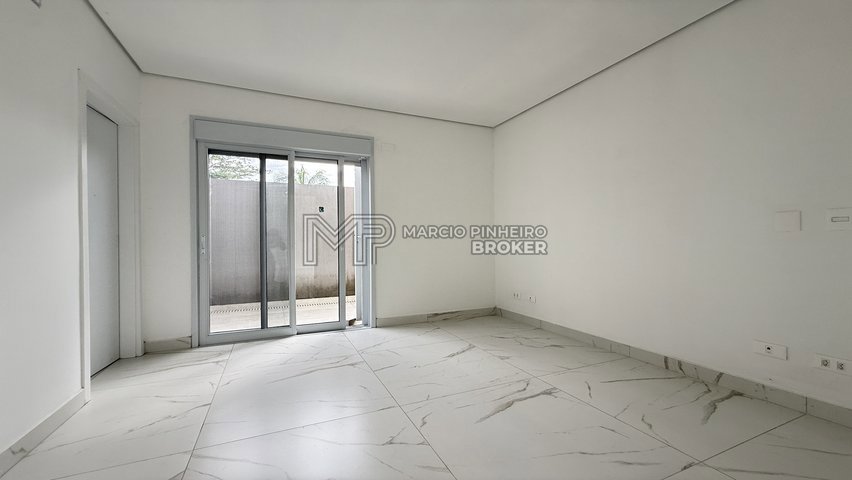 Casa em Condomínio — foto 6 de 40