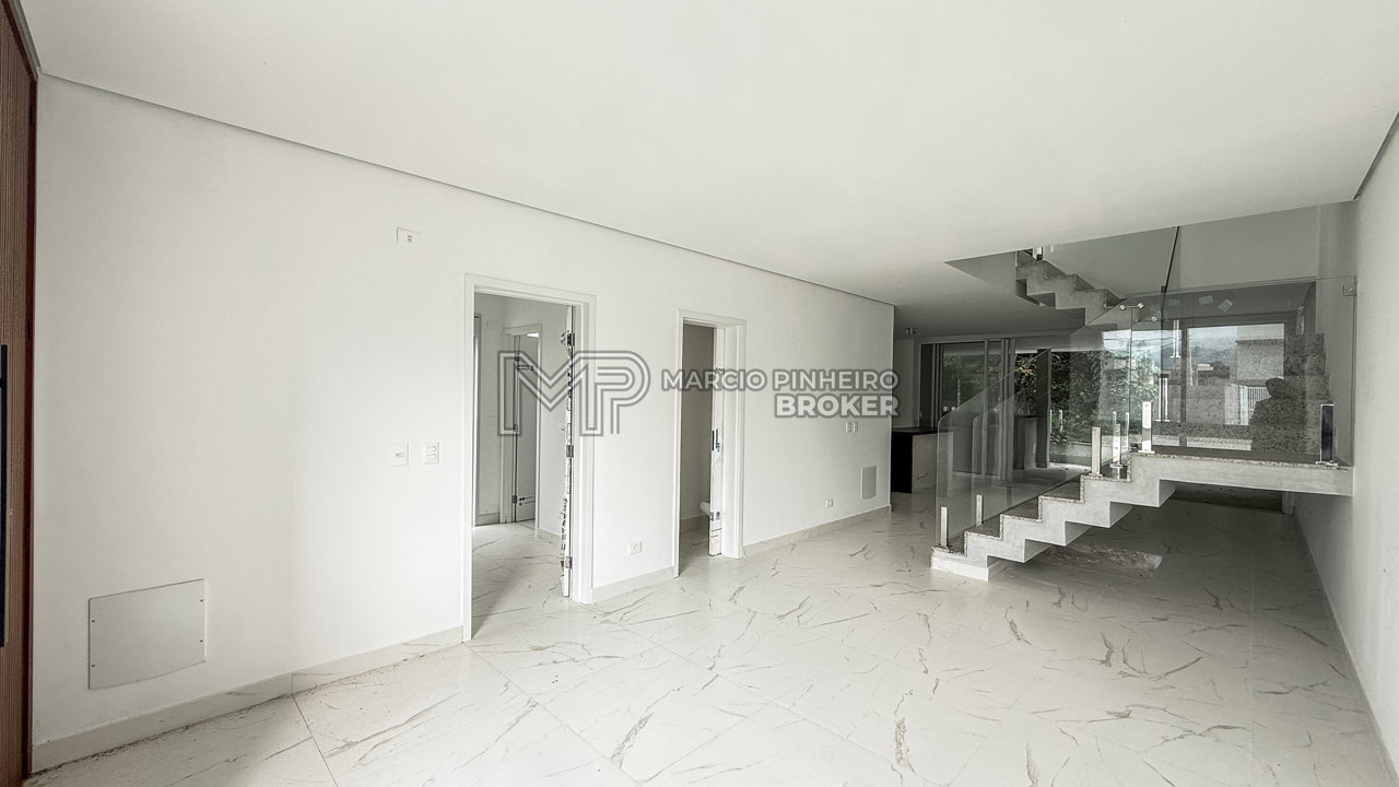 Casa em Condomínio — foto 3 de 33